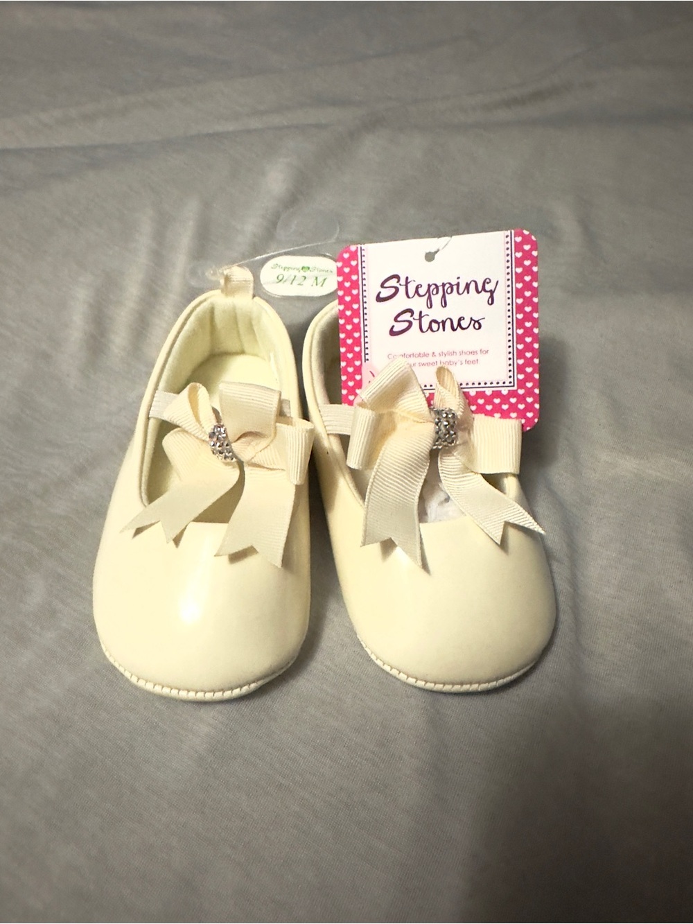Stepping Stones Cream Baby Bow Shoes